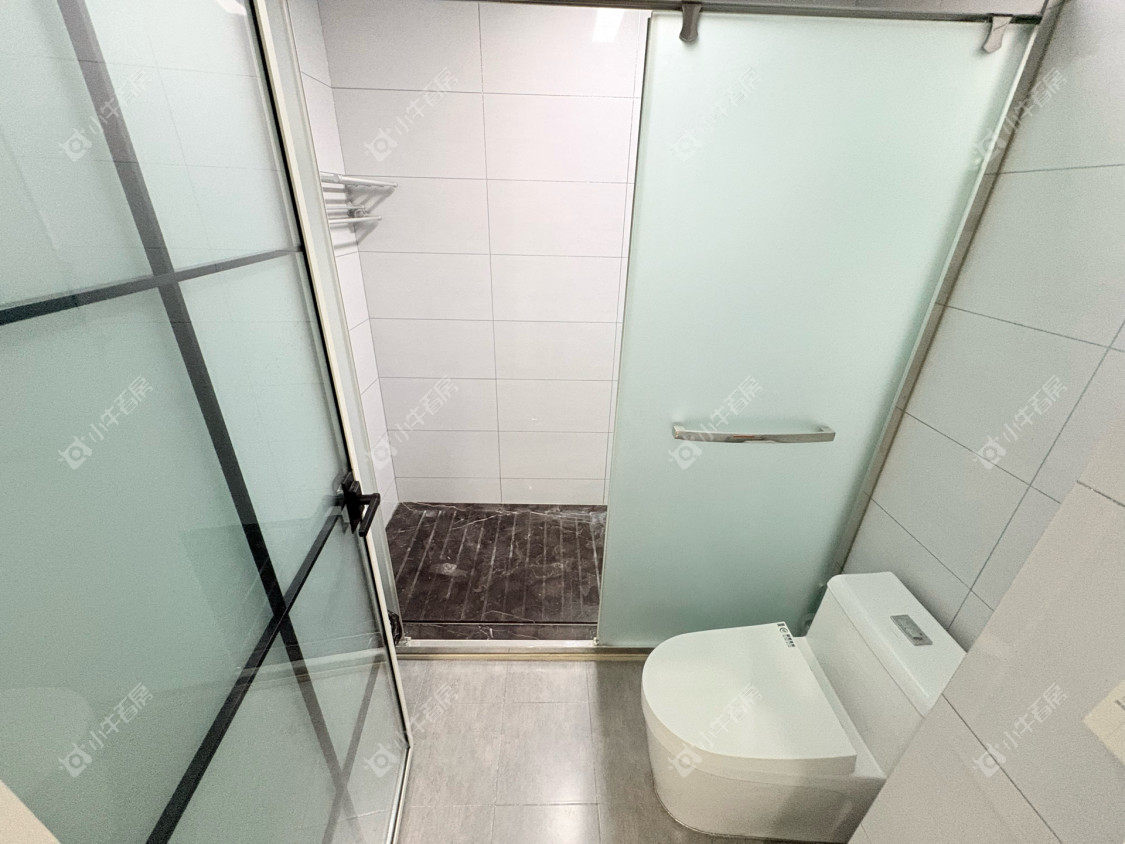 镇江金凤凰在售二手房源室内图_小牛看房