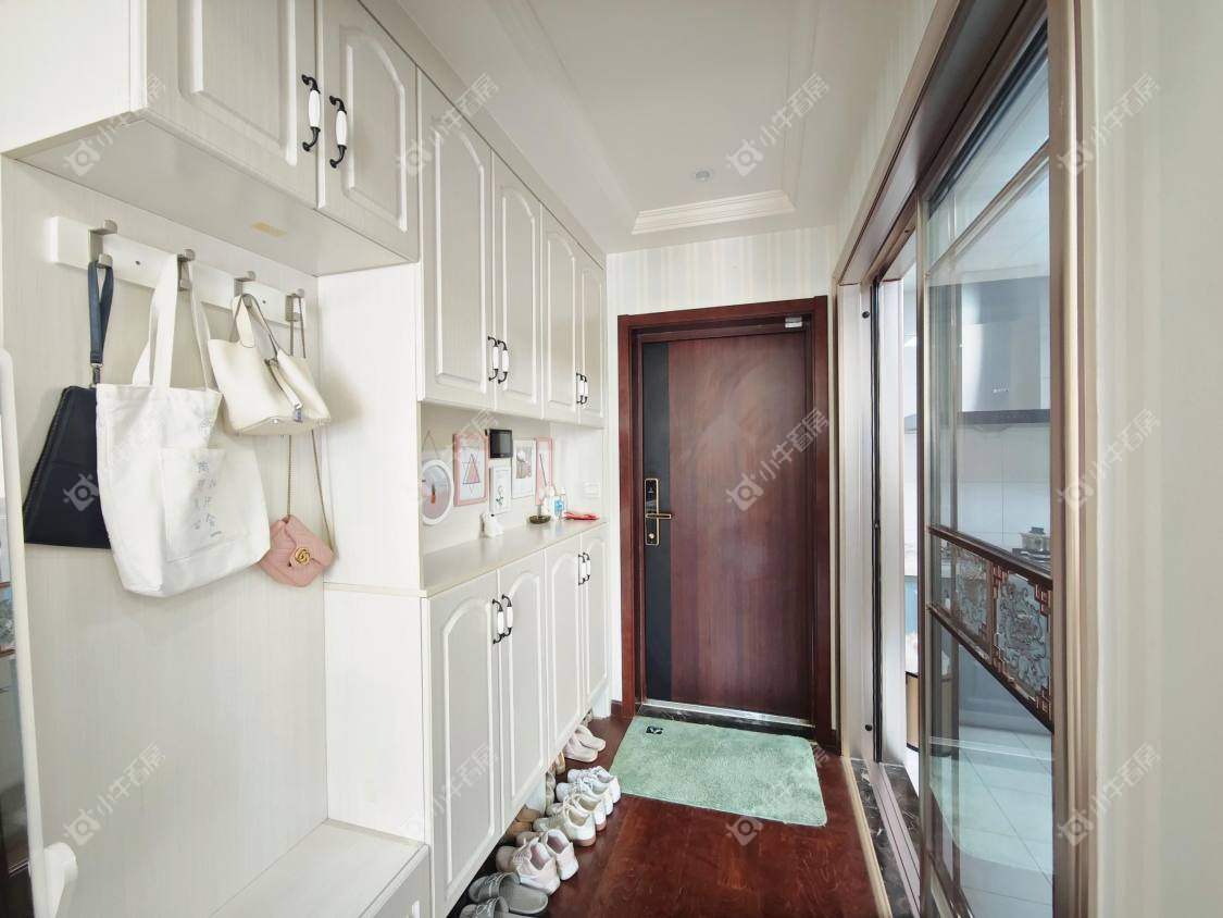 镇江华都幸福里在售二手房源室内图_小牛看房