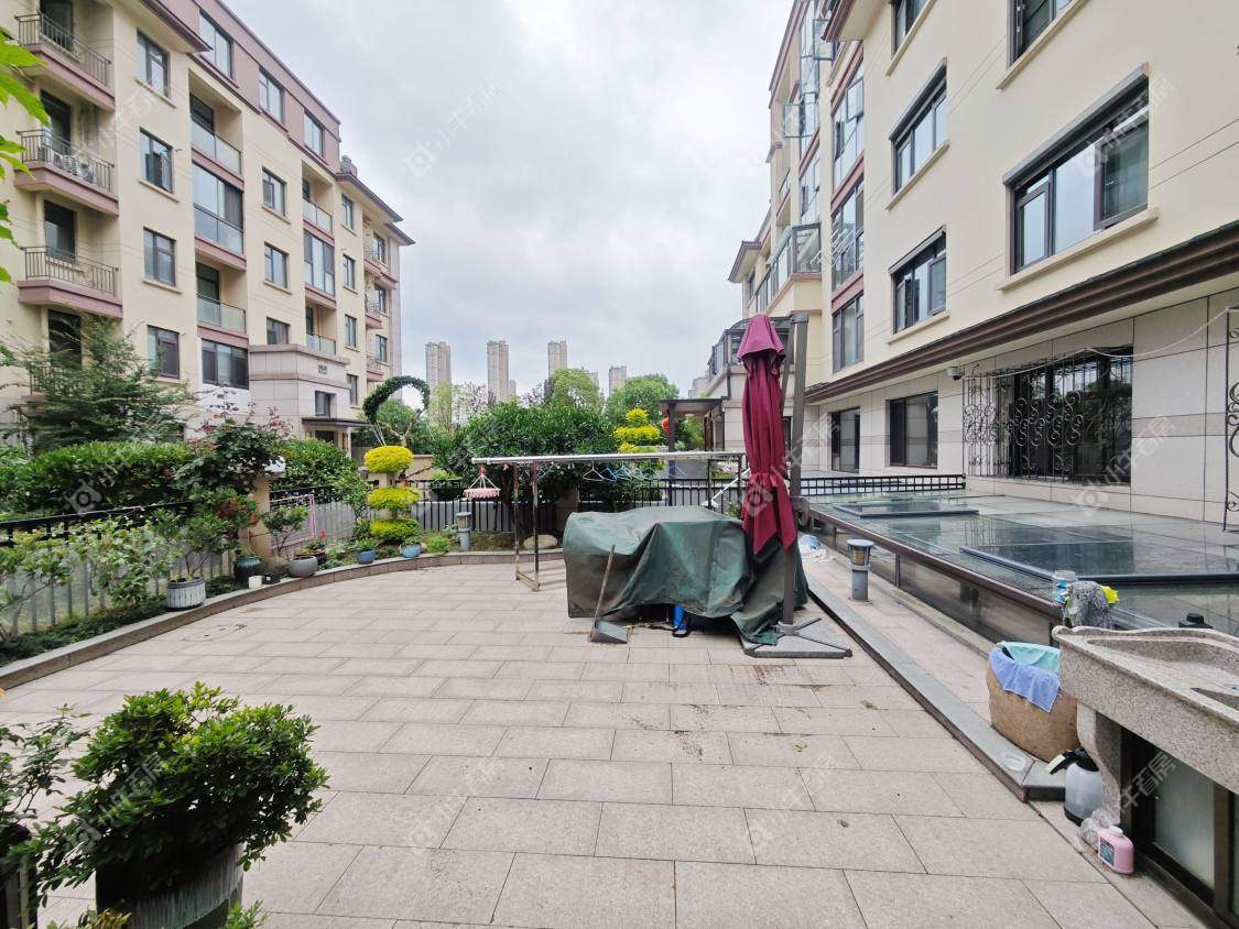 镇江丹凤国际在售二手房源室内图_小牛看房