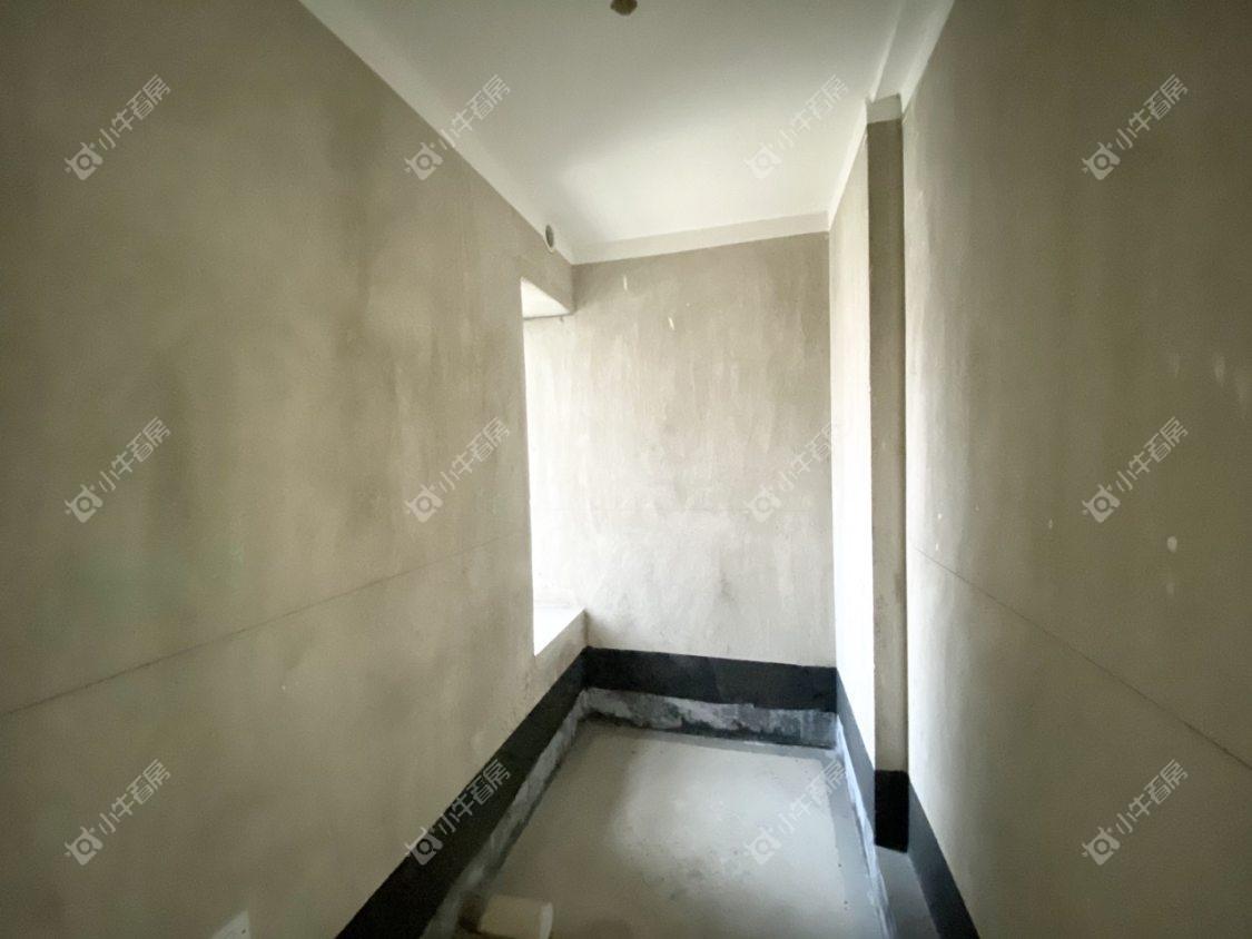 镇江碧桂园樾府在售二手房源室内图_小牛看房