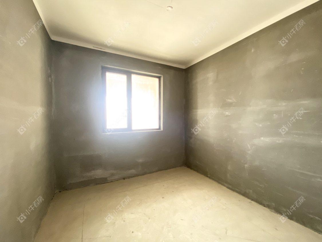 镇江凤凰郡在售二手房源室内图_小牛看房