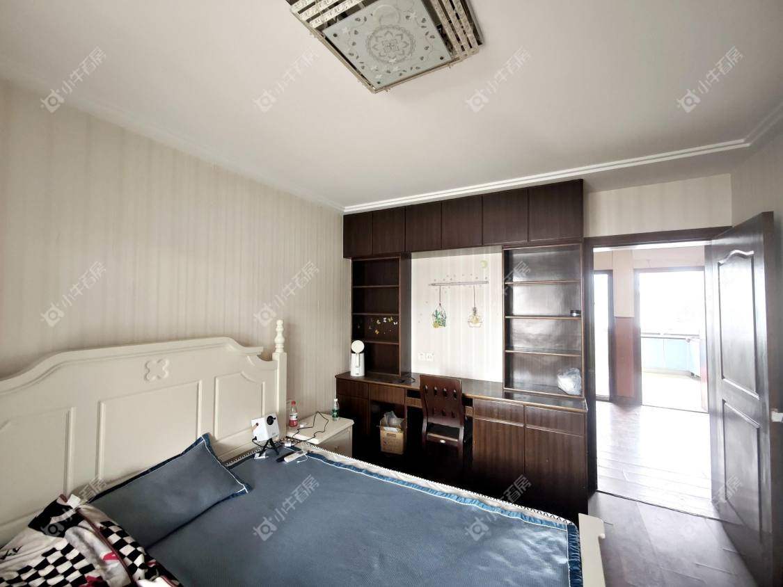 镇江华南新村在售二手房源室内图_小牛看房