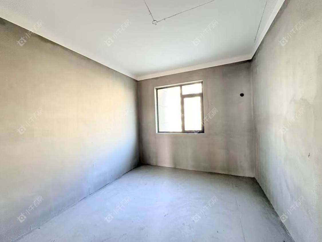 镇江凤凰郡在售二手房源室内图_小牛看房