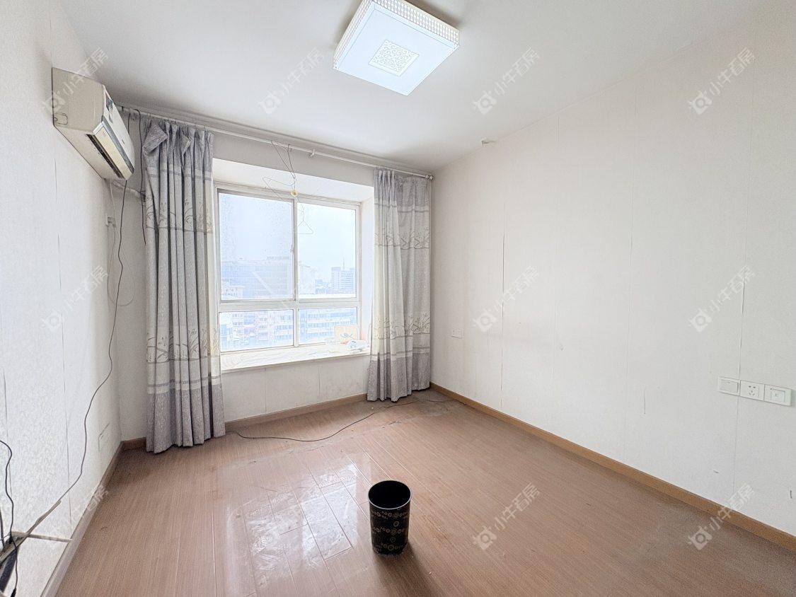 镇江城市绿洲在售二手房源室内图_小牛看房