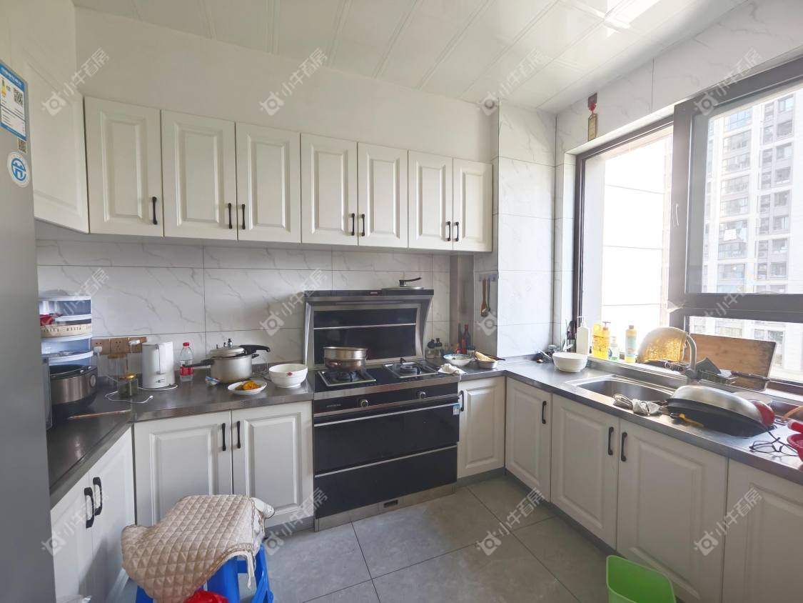 镇江滨河凤凰城在售二手房源室内图_小牛看房