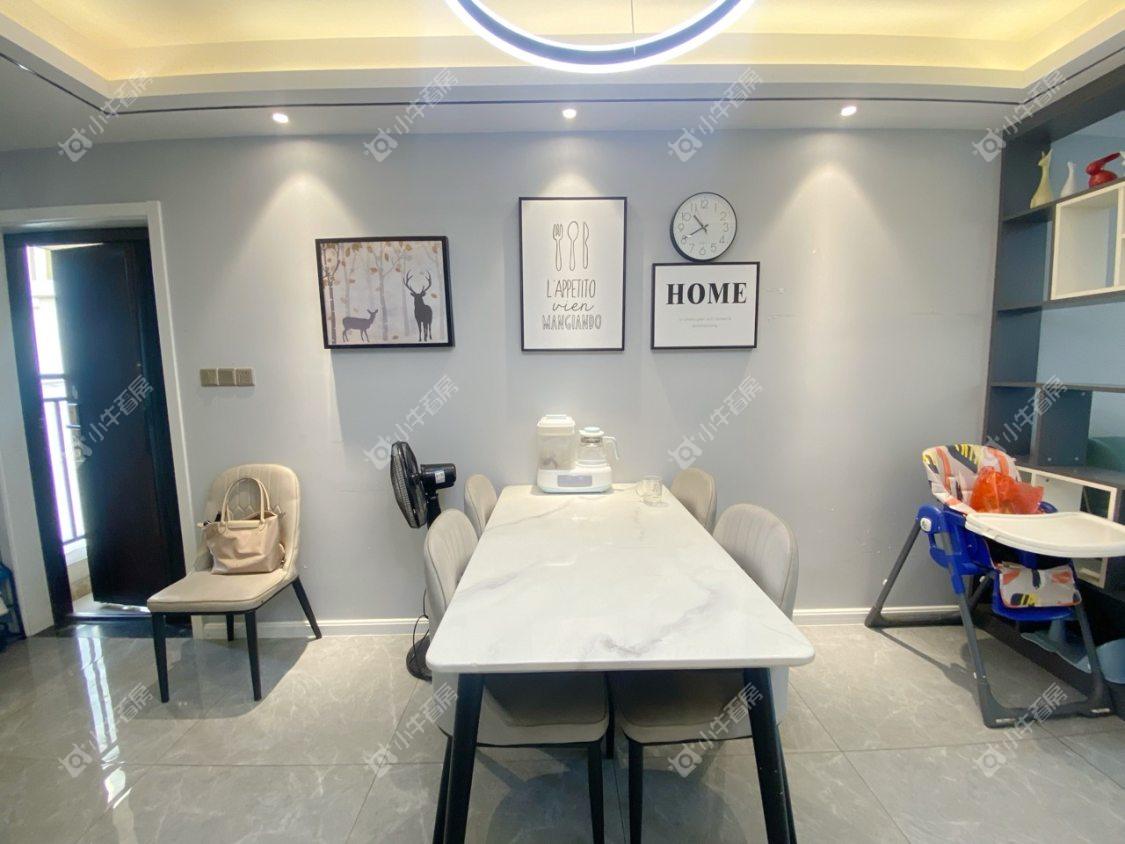 镇江华都幸福里在售二手房源室内图_小牛看房