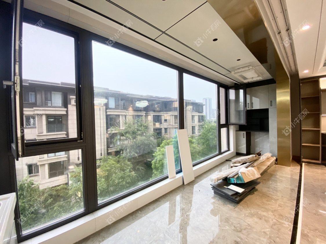 镇江红星天铂在售二手房源室内图_小牛看房