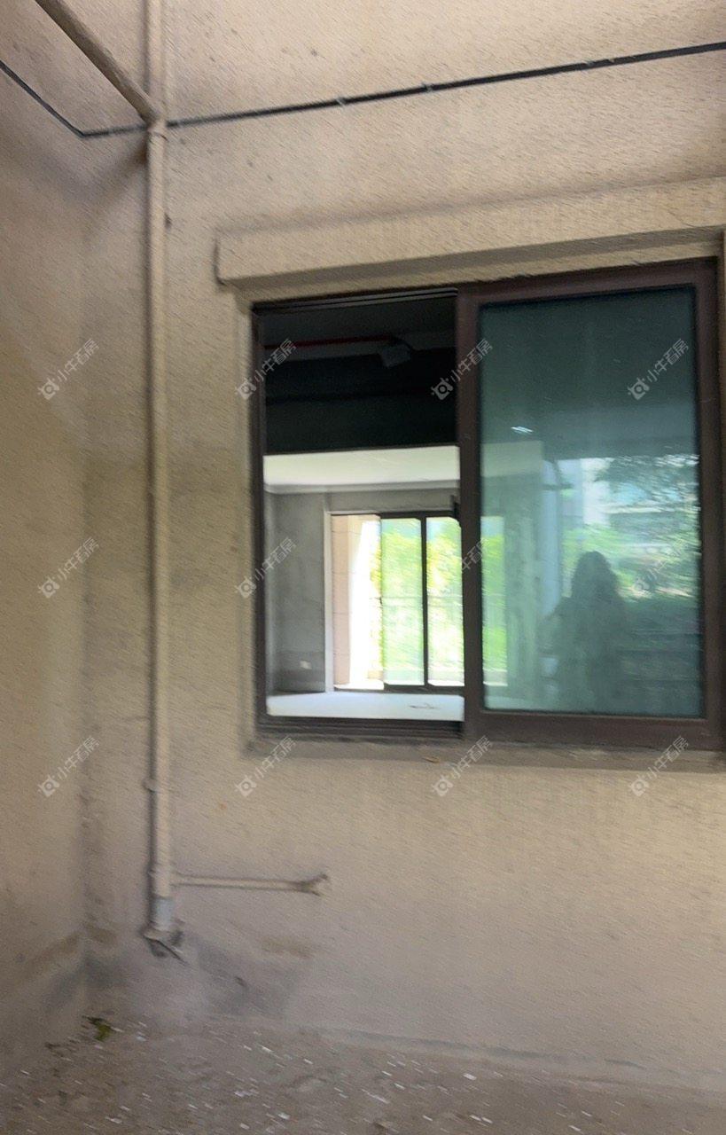 镇江荣城国际（中央公馆）在售二手房源室内图_小牛看房