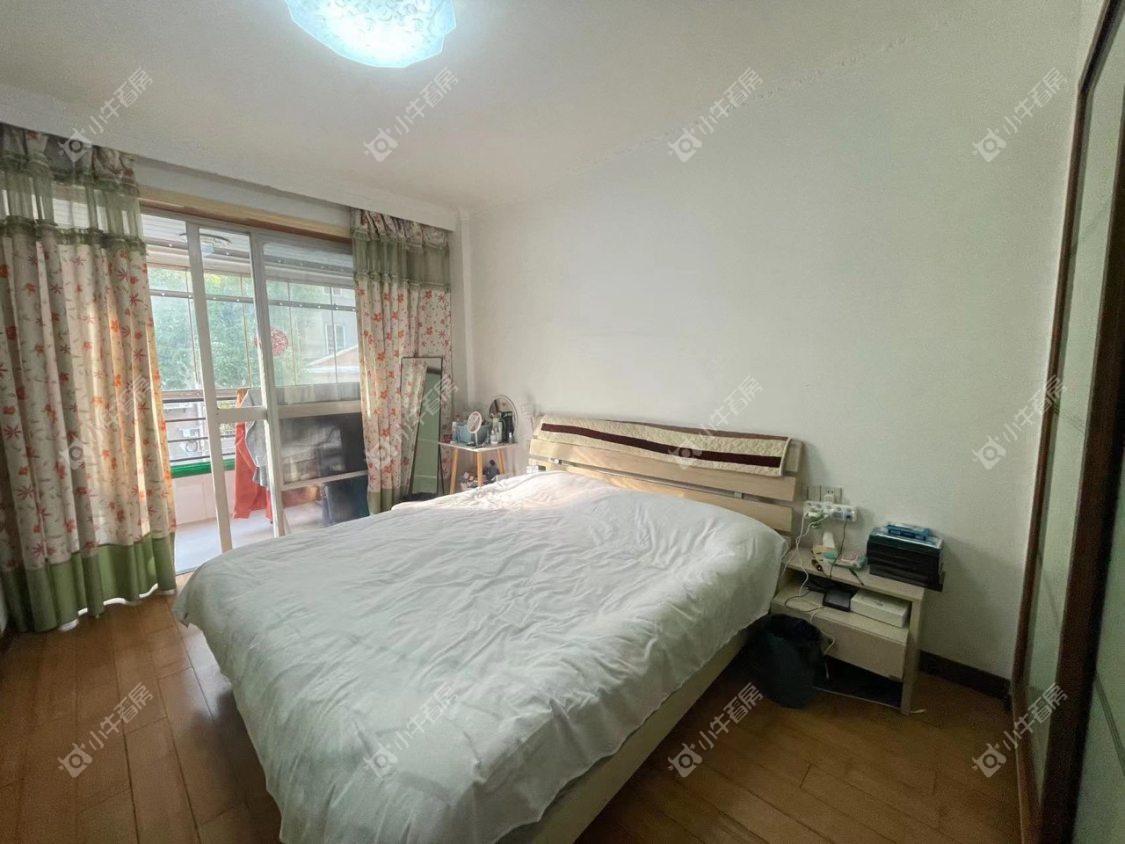 镇江凤翔花园在售二手房源室内图_小牛看房