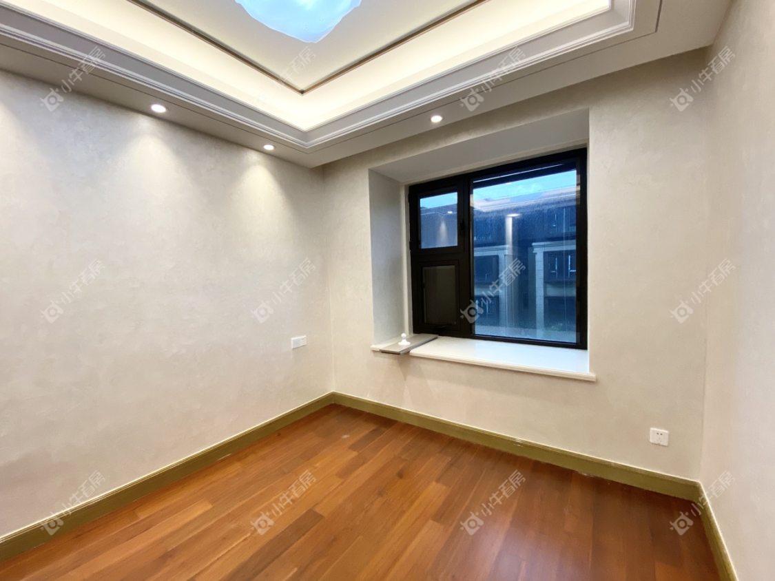 镇江红星天铂在售二手房源室内图_小牛看房