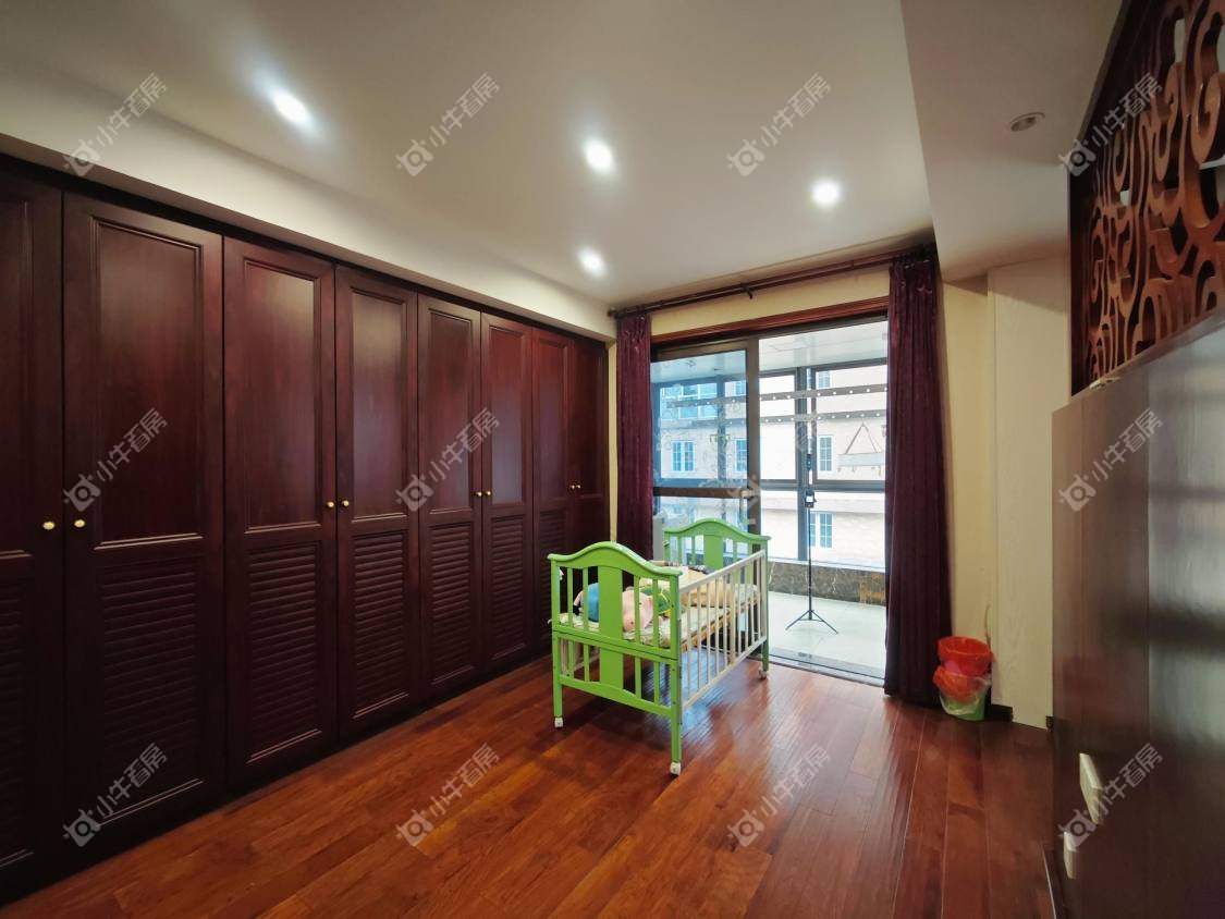 镇江金鼎城市花园别墅区在售二手房源室内图_小牛看房