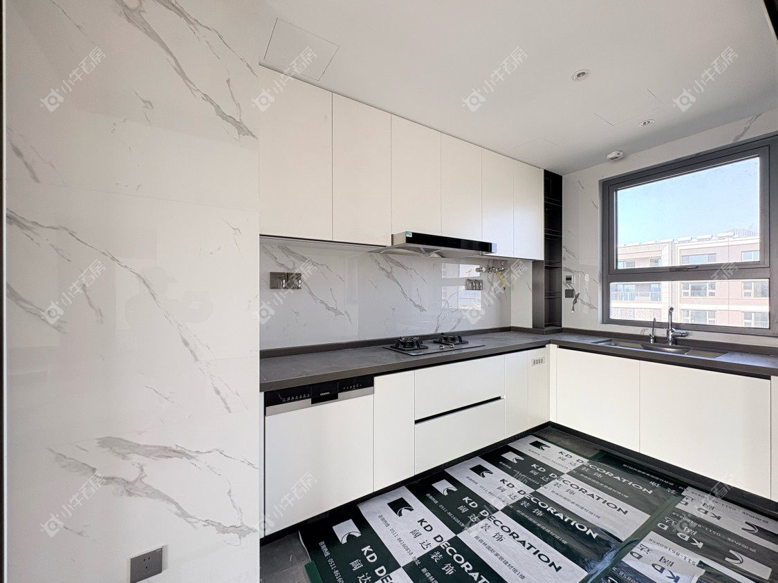 镇江金茂云镜府在售二手房源室内图_小牛看房