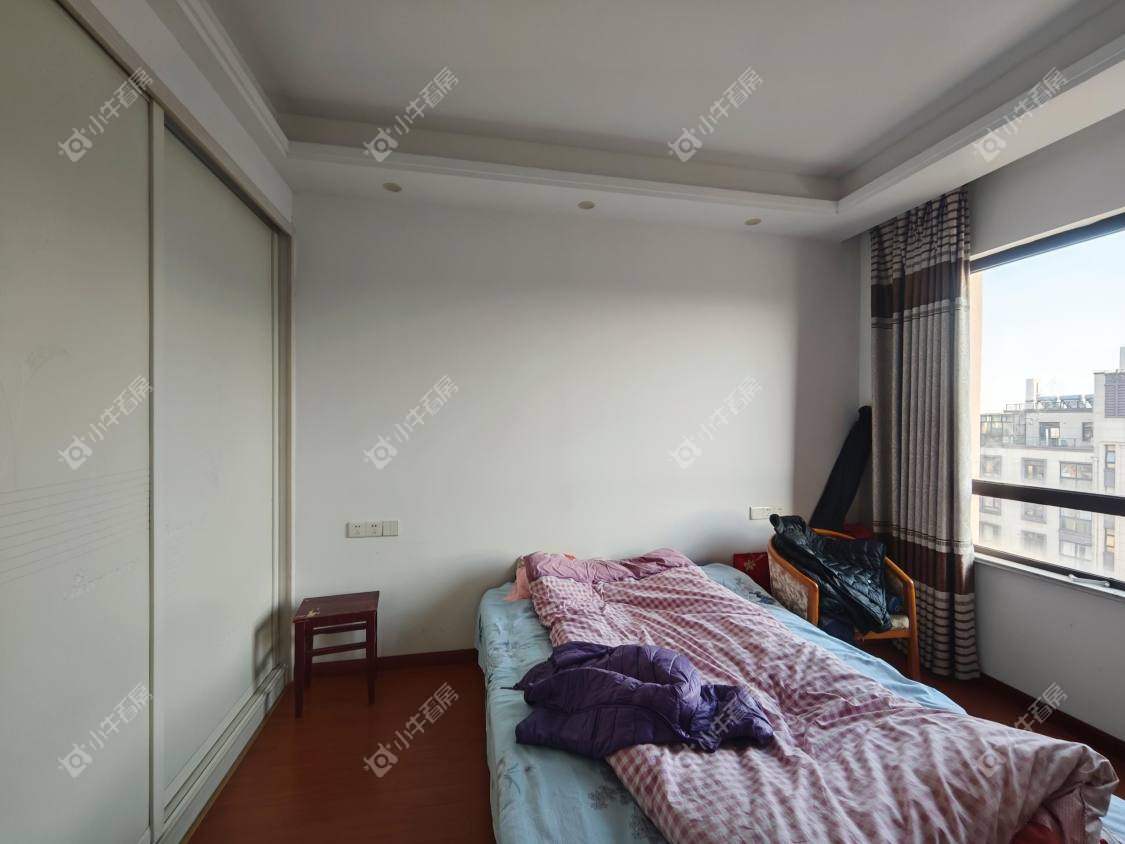 镇江滨河凤凰城在售二手房源室内图_小牛看房