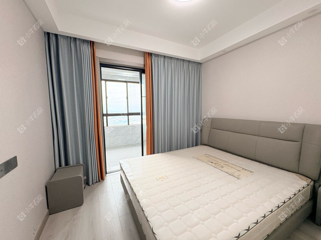 镇江昆仑华府在售二手房源室内图_小牛看房