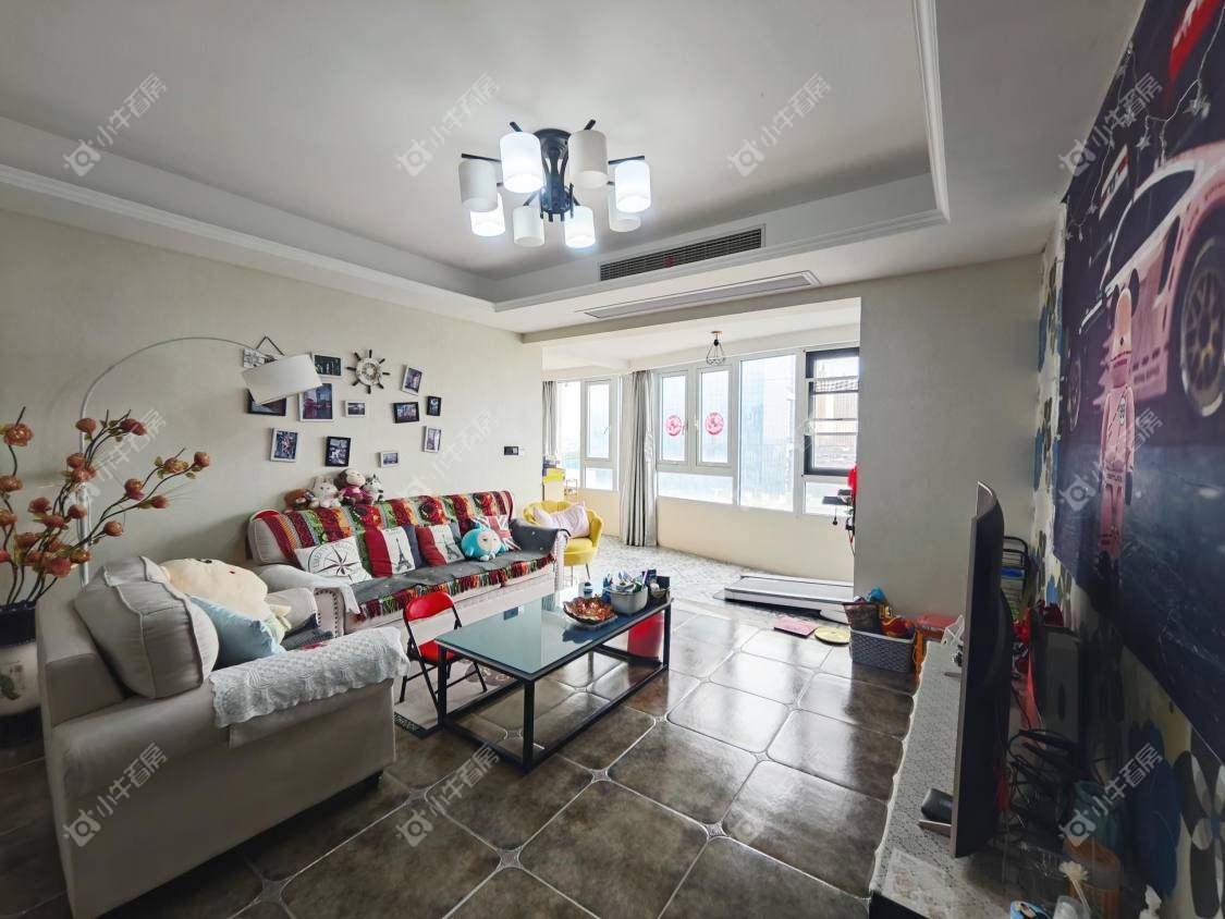 镇江东方盛世在售二手房源室内图_小牛看房