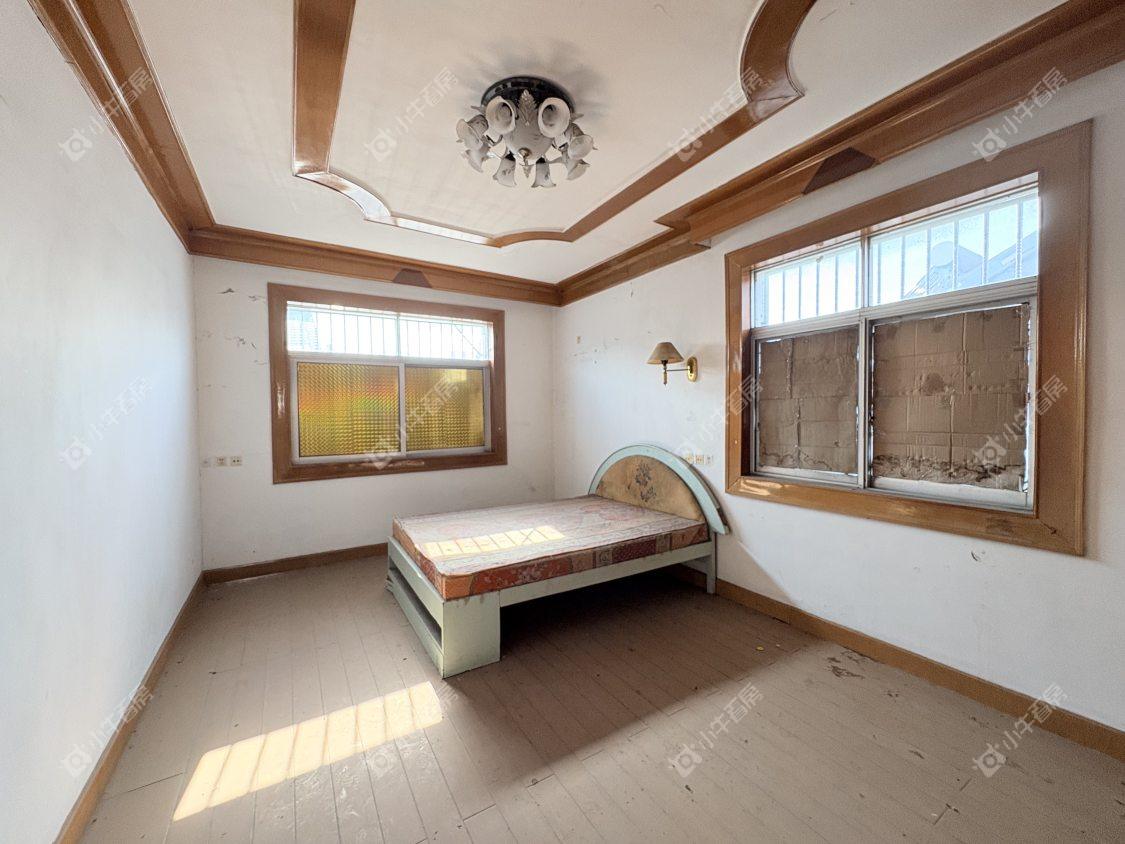 镇江城东村在售二手房源室内图_小牛看房