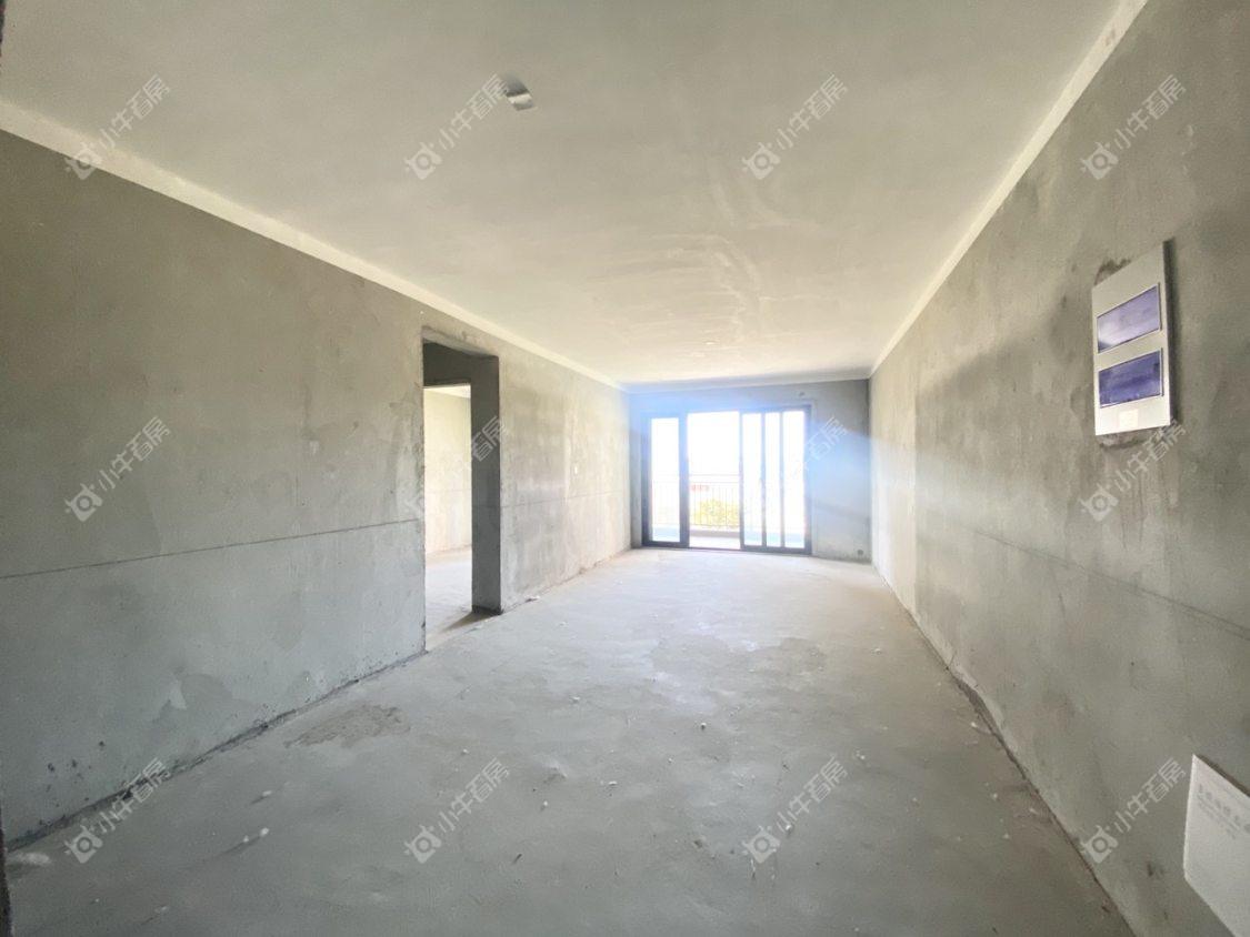 镇江凤熹台在售二手房源室内图_小牛看房