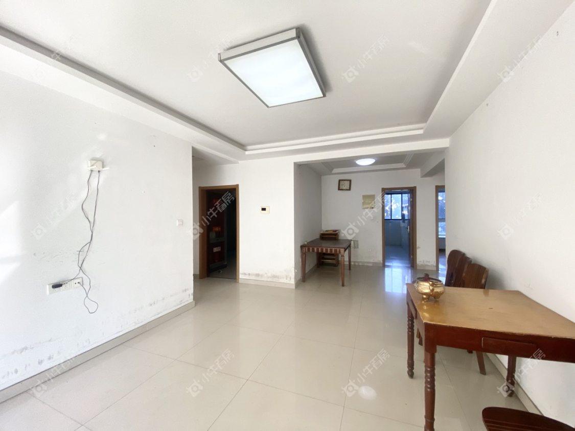 镇江练湖新城在售二手房源室内图_小牛看房