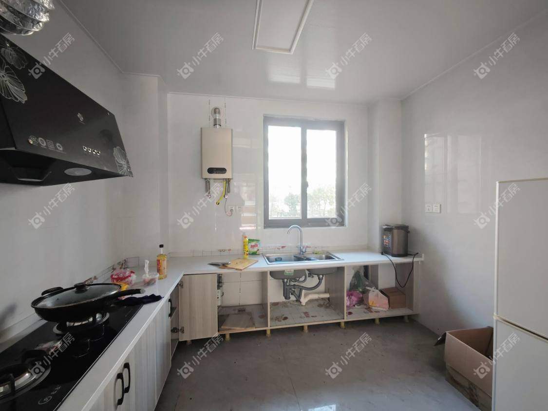 镇江凤凰郡在售二手房源室内图_小牛看房