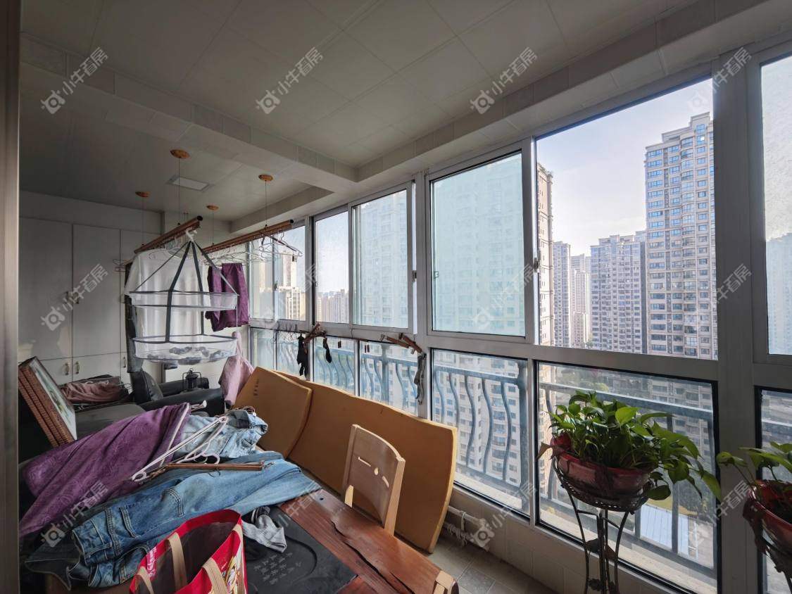 镇江碧桂园在售二手房源室内图_小牛看房