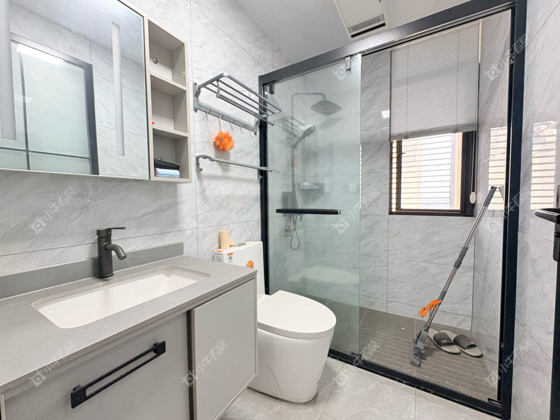 镇江昆仑华府在售二手房源室内图_小牛看房