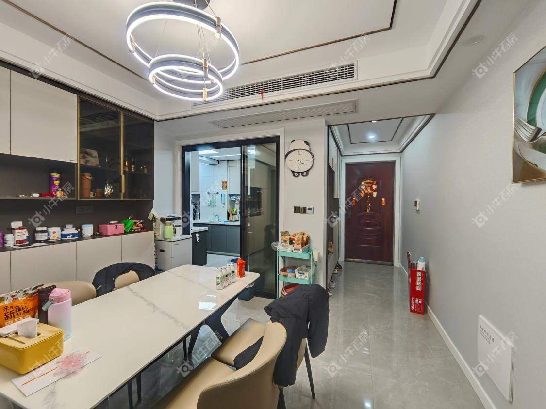 镇江凤熹台在售二手房源室内图_小牛看房