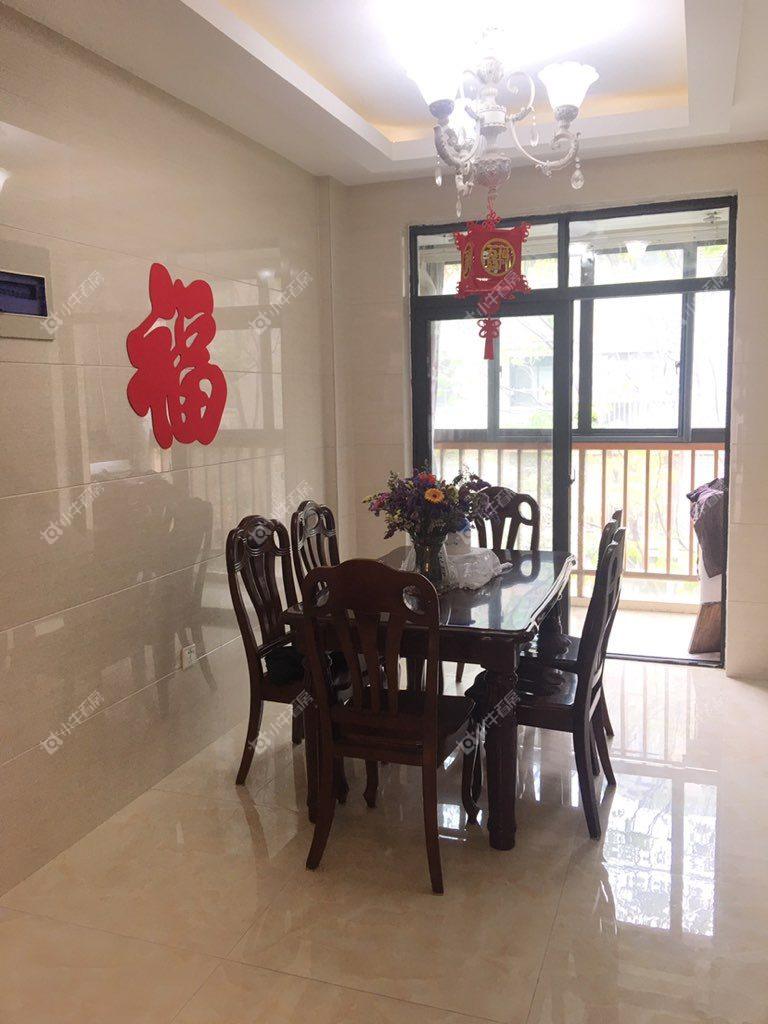 镇江世纪豪都在售二手房源室内图_小牛看房