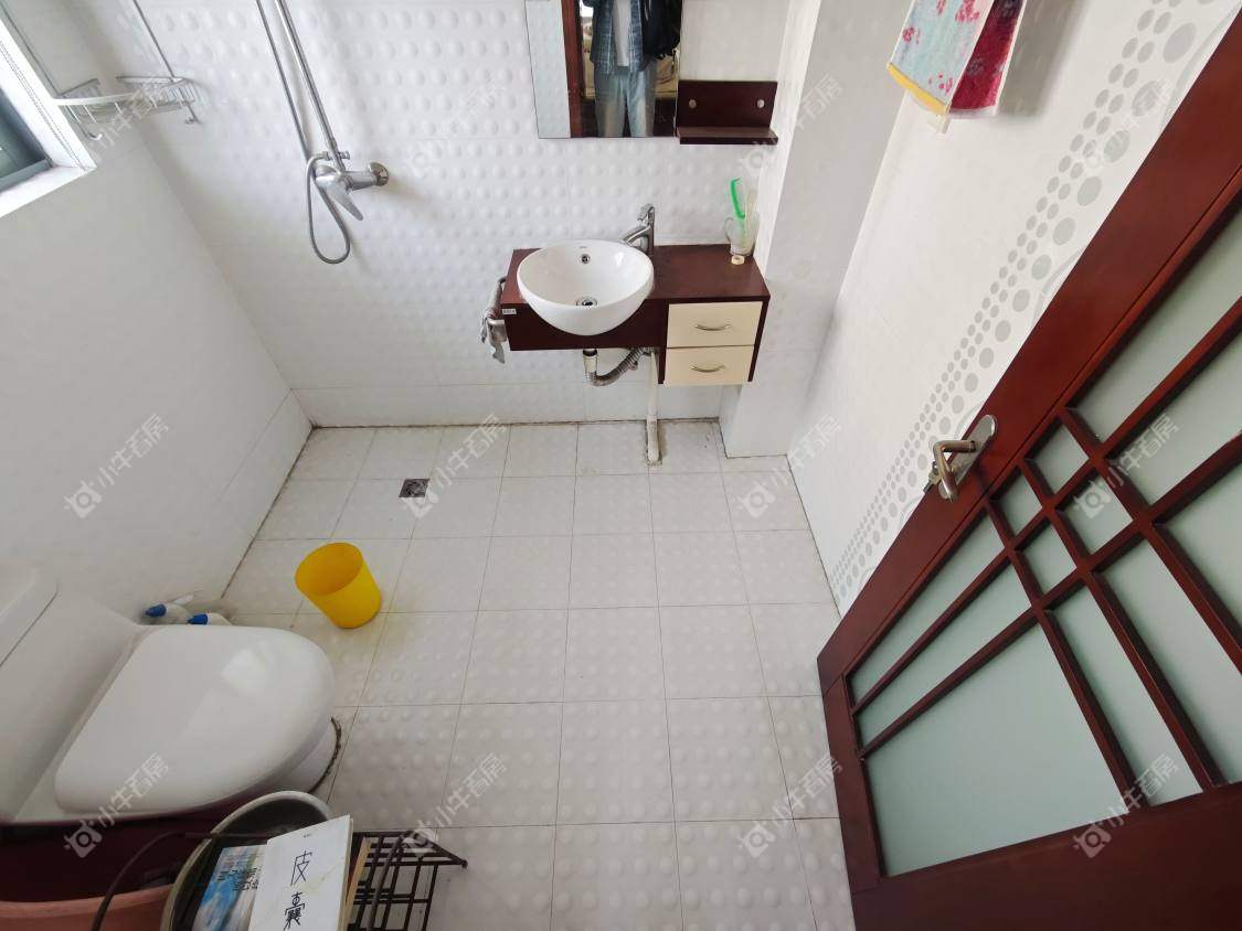 镇江新香草苑在售二手房源室内图_小牛看房