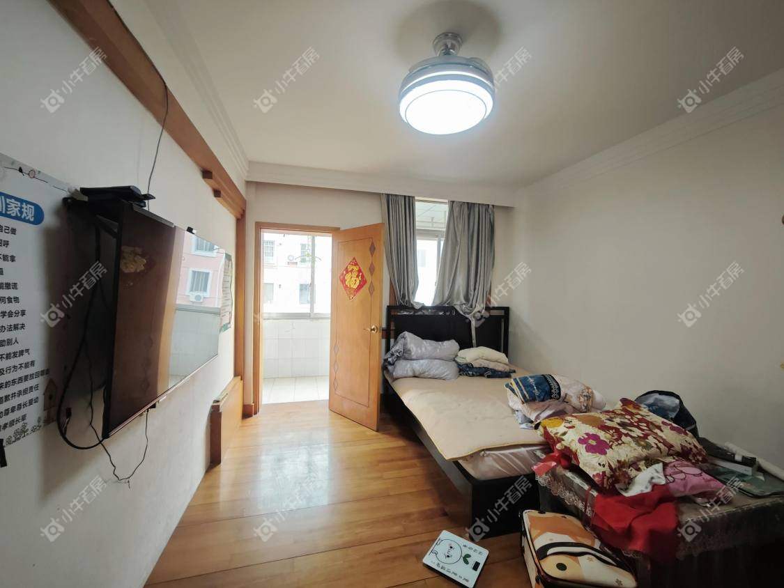 镇江万善园在售二手房源室内图_小牛看房