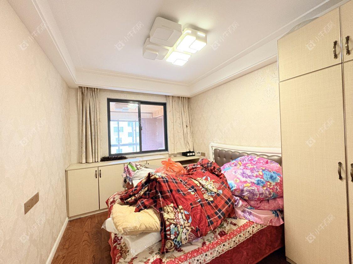 镇江华都锦城在售二手房源室内图_小牛看房