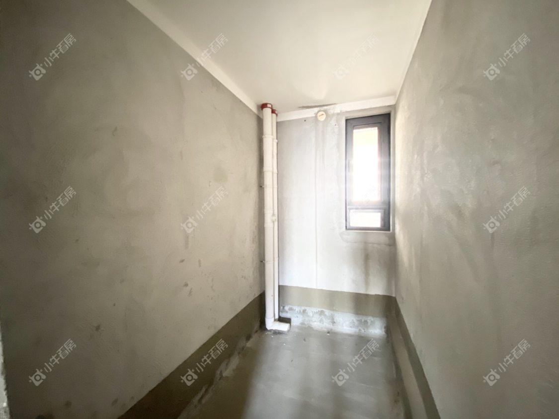 镇江凤熹台在售二手房源室内图_小牛看房