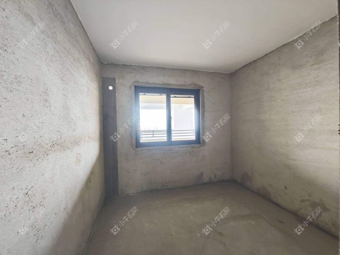 镇江信达香堤国际在售二手房源室内图_小牛看房