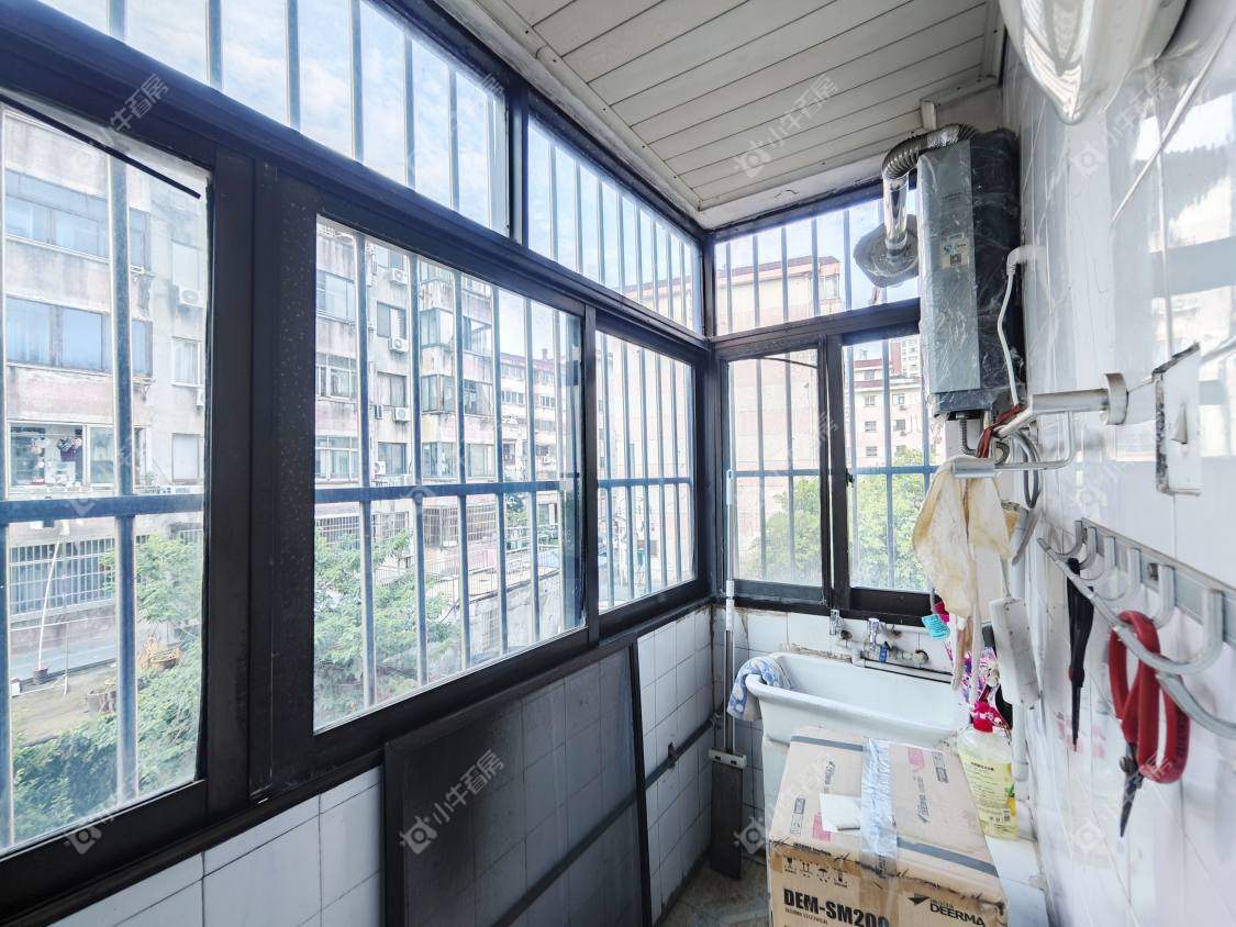 镇江万善园一村在售二手房源室内图_小牛看房