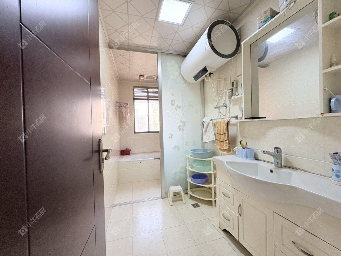 镇江澳都花城在售二手房源室内图_小牛看房