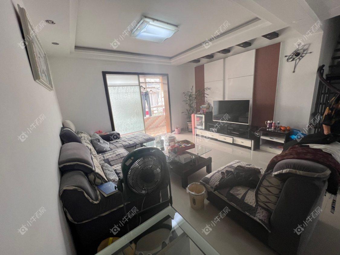 镇江华南新村在售二手房源室内图_小牛看房