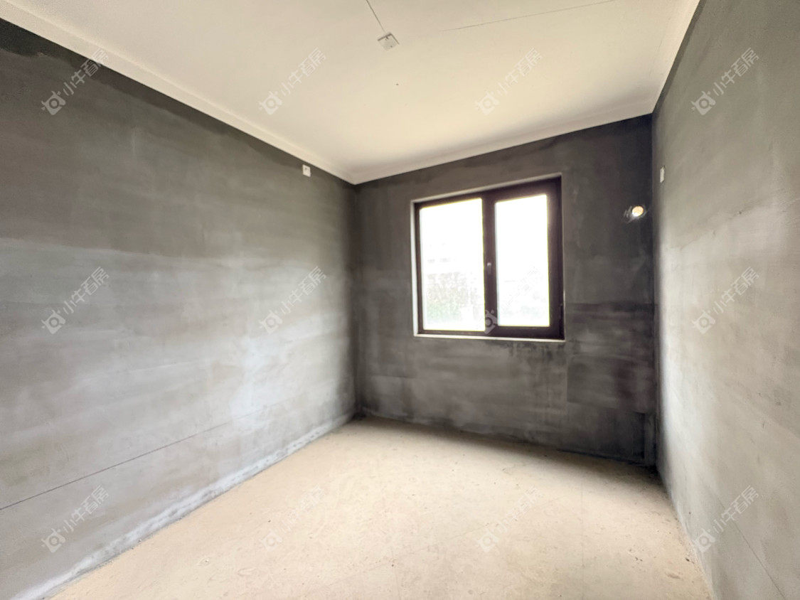 镇江珑蟠里在售二手房源室内图_小牛看房