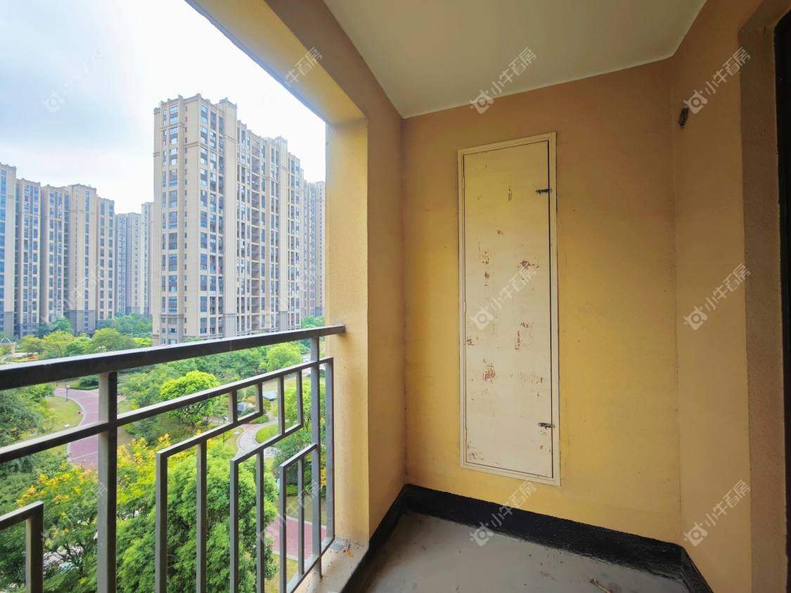 镇江华都幸福里在售二手房源室内图_小牛看房