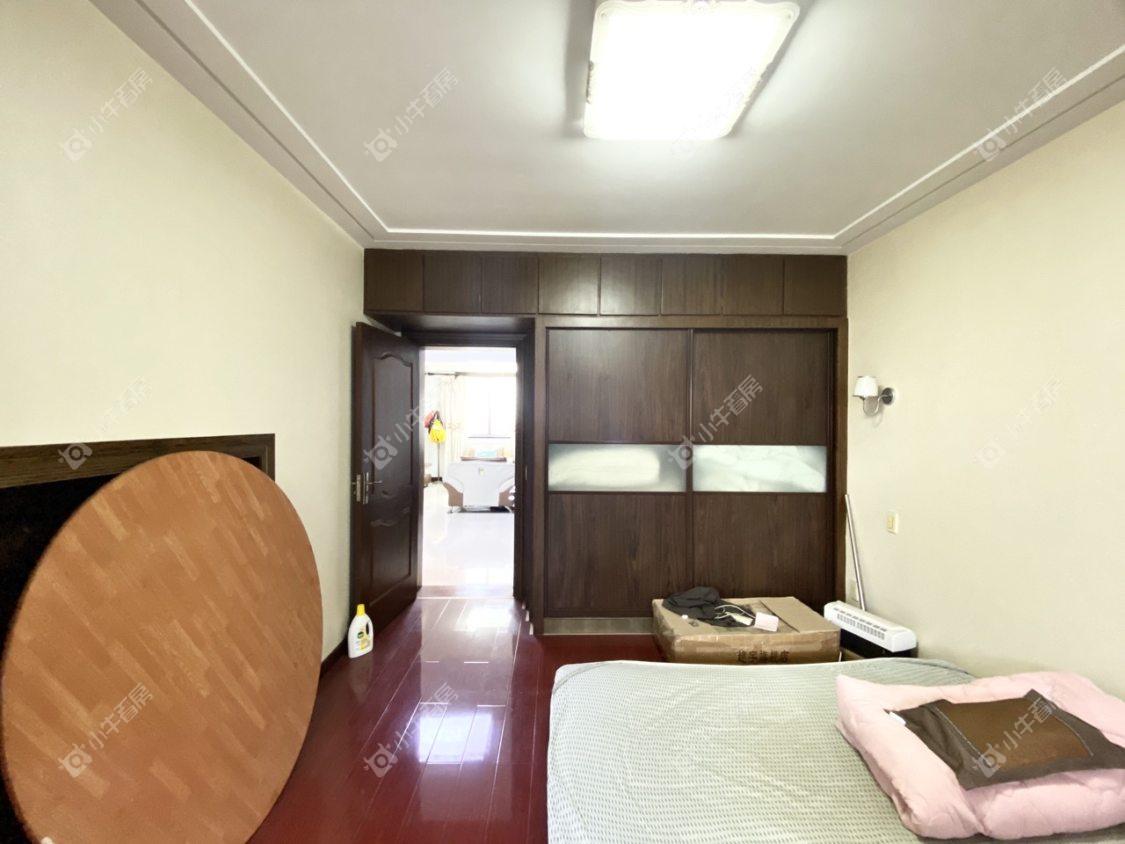 镇江玉乳泉小区在售二手房源室内图_小牛看房