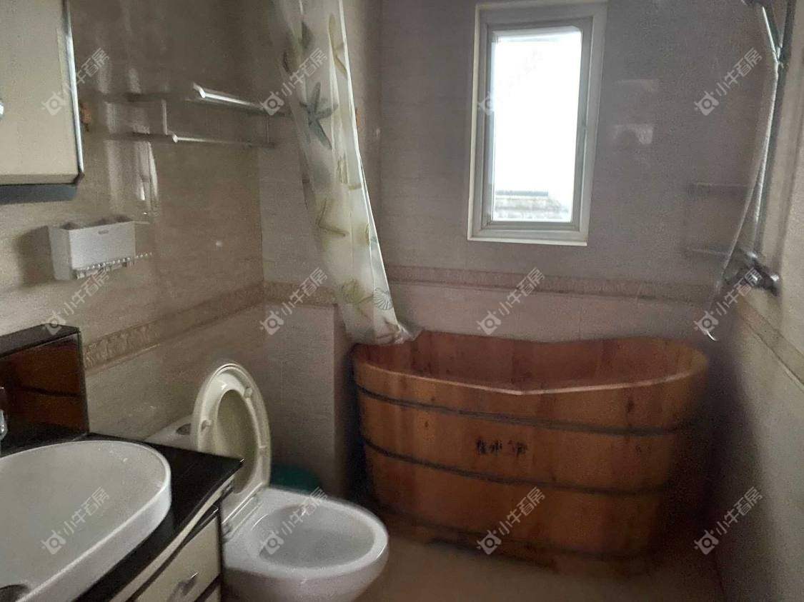 镇江名仕苑在售二手房源室内图_小牛看房