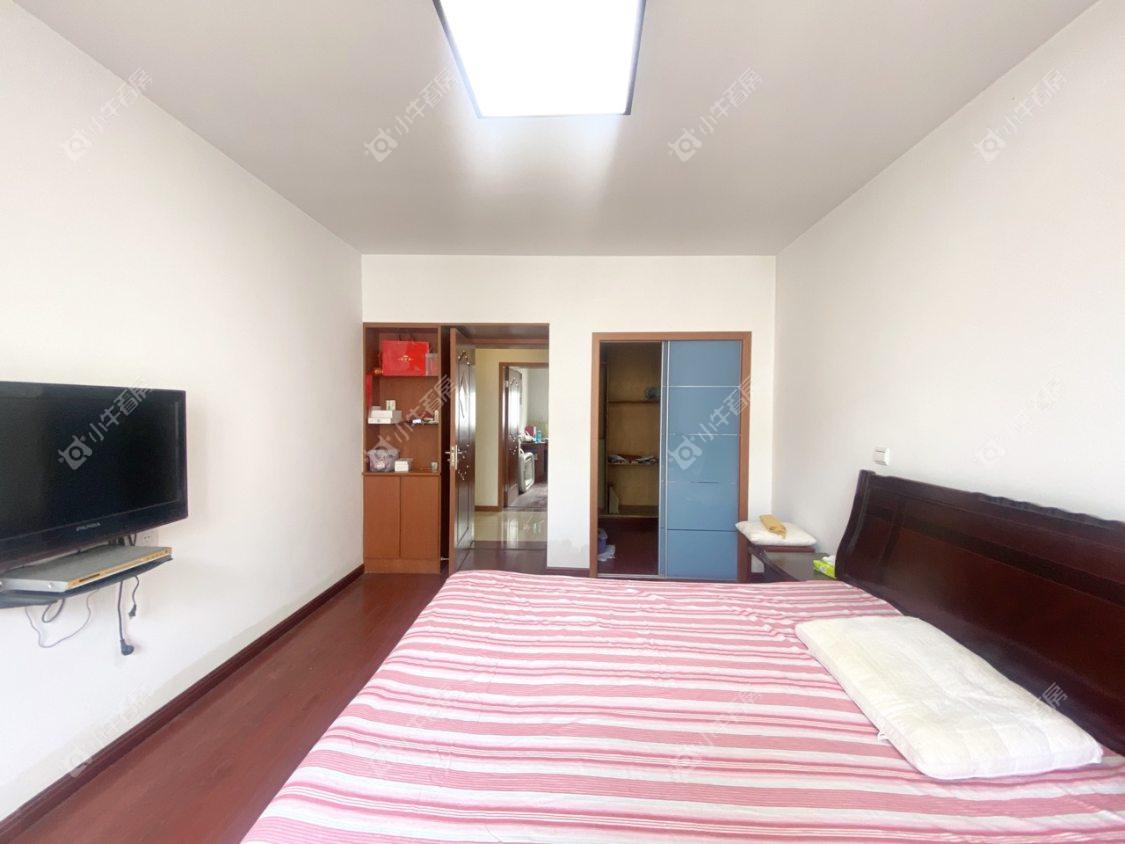 镇江新新家园在售二手房源室内图_小牛看房