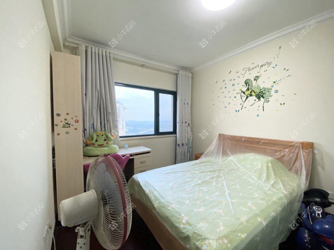 镇江恒大城在售二手房源室内图_小牛看房