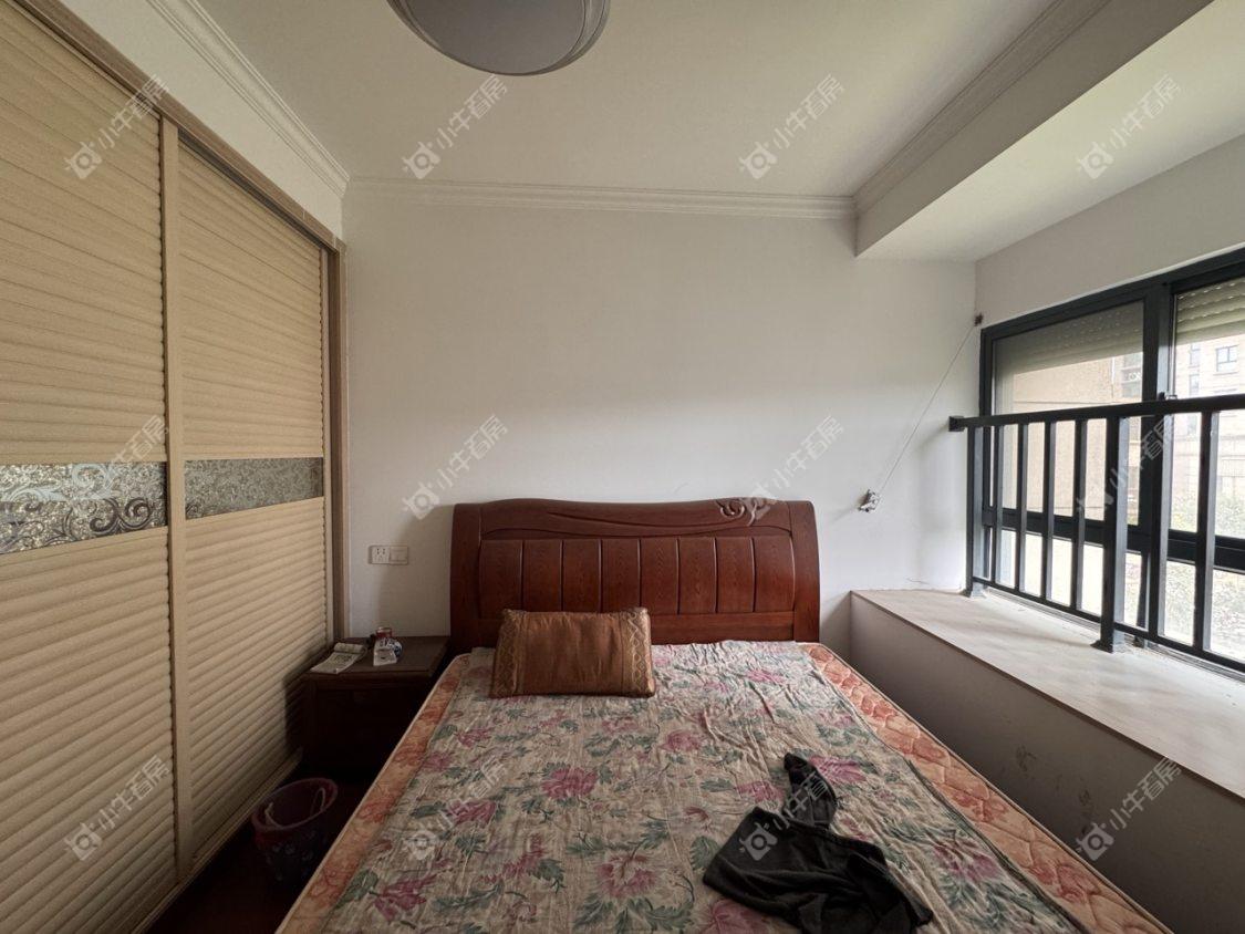 镇江荣城国际一期在售二手房源室内图_小牛看房