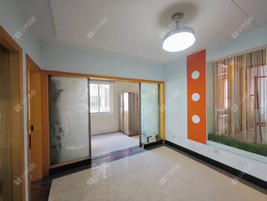 镇江凤翔花园在售二手房源室内图_小牛看房