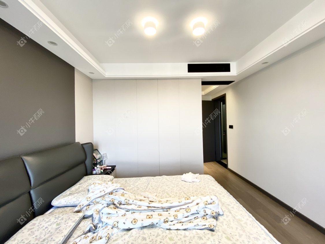 镇江万善上院在售二手房源室内图_小牛看房