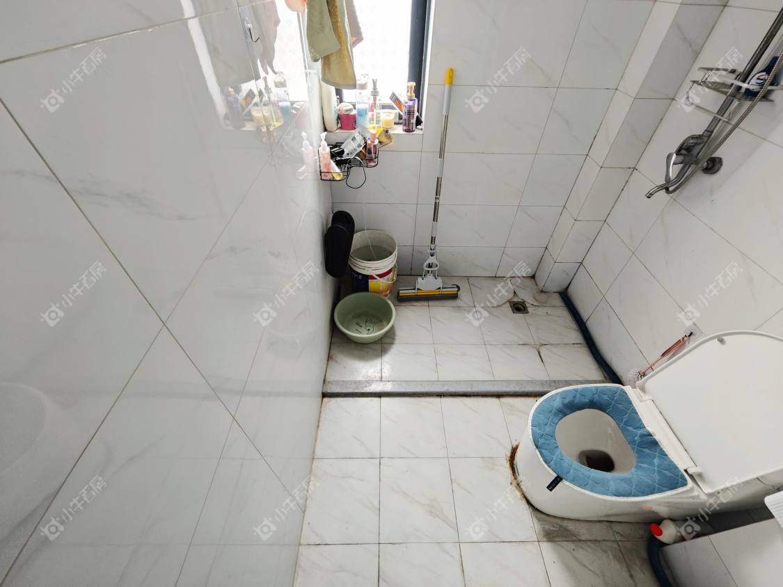 镇江幸福小区在售二手房源室内图_小牛看房