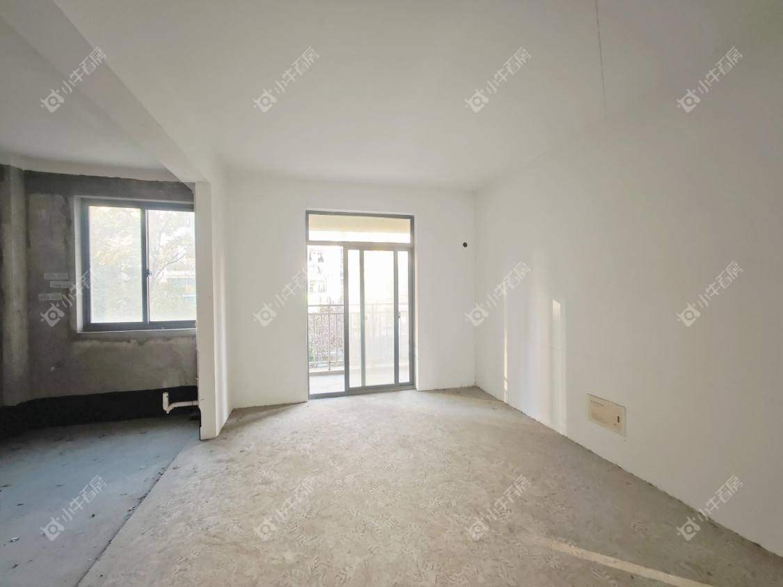 镇江华都锦城在售二手房源室内图_小牛看房