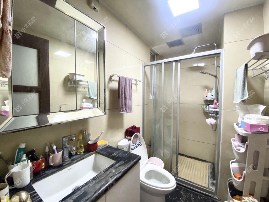 镇江碧桂园在售二手房源室内图_小牛看房