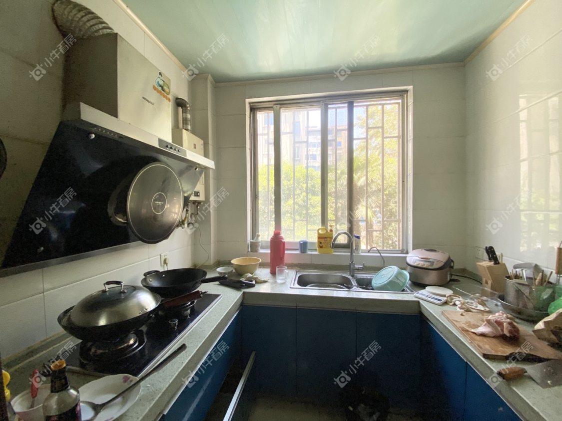 镇江华南新村在售二手房源室内图_小牛看房