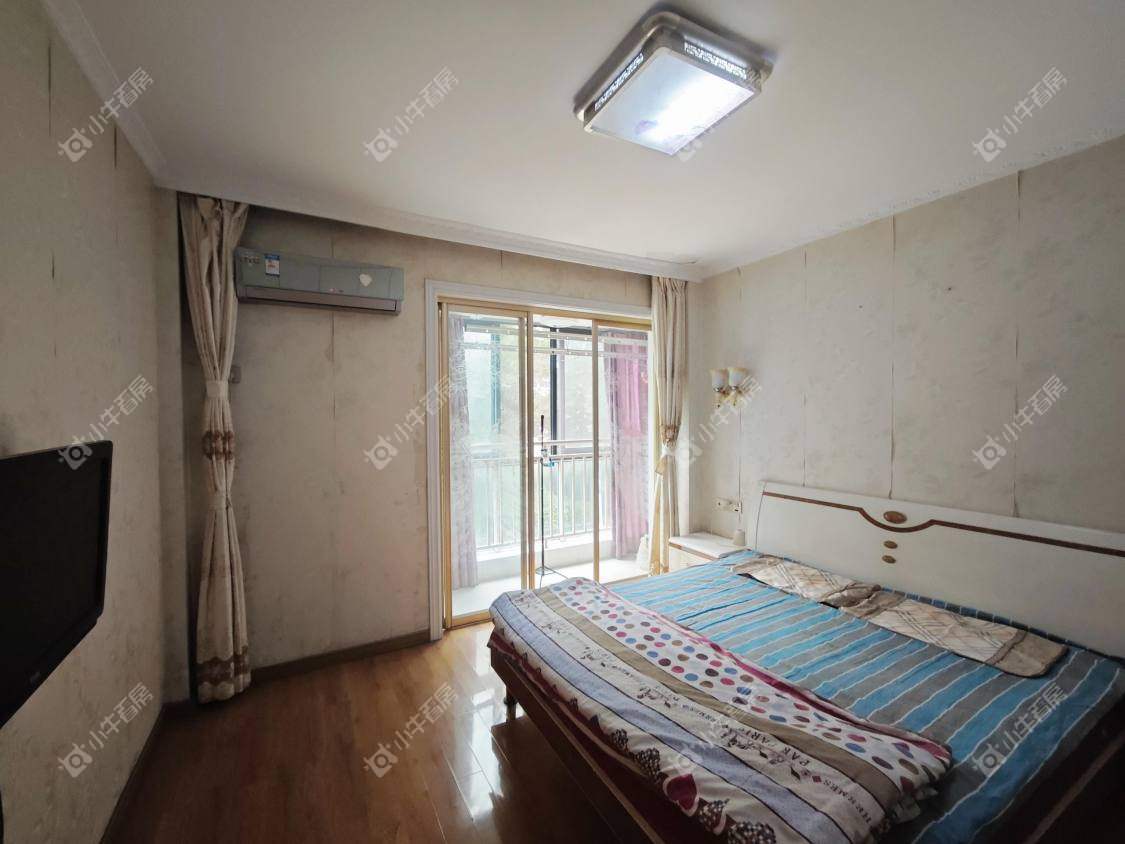 镇江天波城在售二手房源室内图_小牛看房