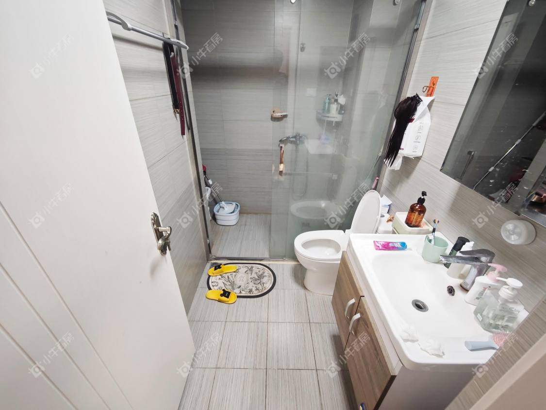 镇江大亚第一城在售二手房源室内图_小牛看房